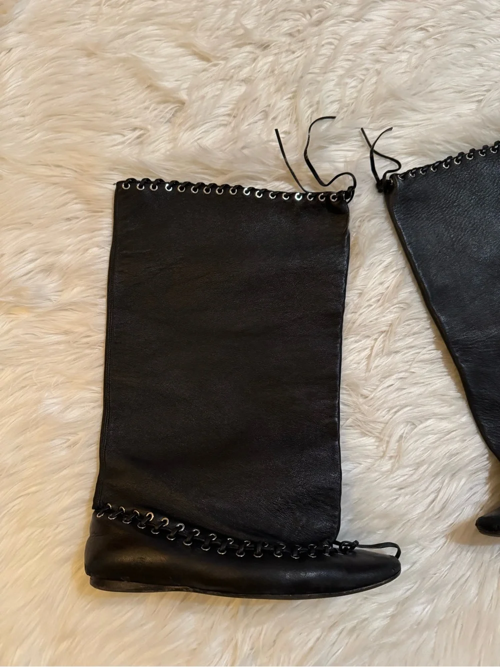 August Barron ALL-IN Leather Flat Boots Black